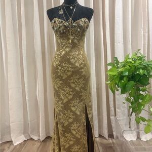 Elegant Gold Strapless Evening Gown